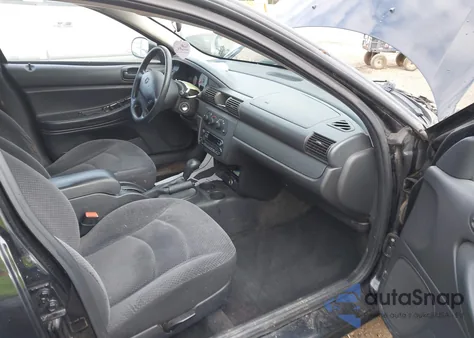 2004 Dodge Stratus Sxt из США, поврежденный, VIN 1B3EL46X84N345828